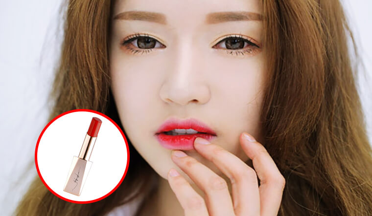 Phun môi sau bao lâu được đánh son?
