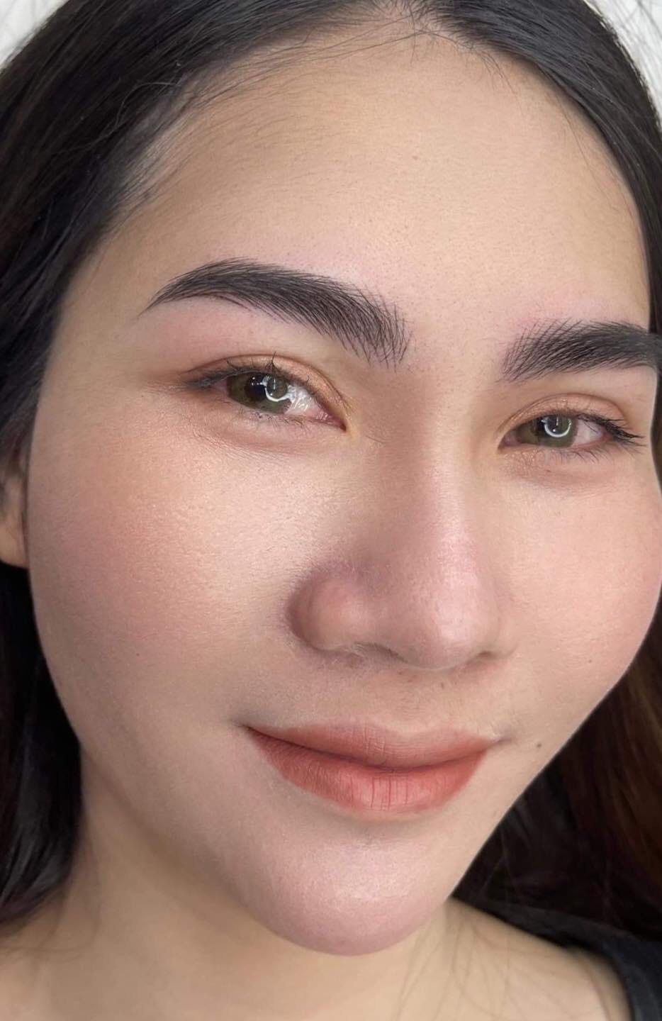 Điêu khắc lông mày bao lâu thì lên màu đẹp tự nhiên?
