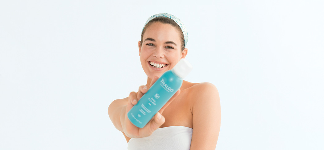 Xịt khoáng cấp nước tức thì Reviving Marine Mist